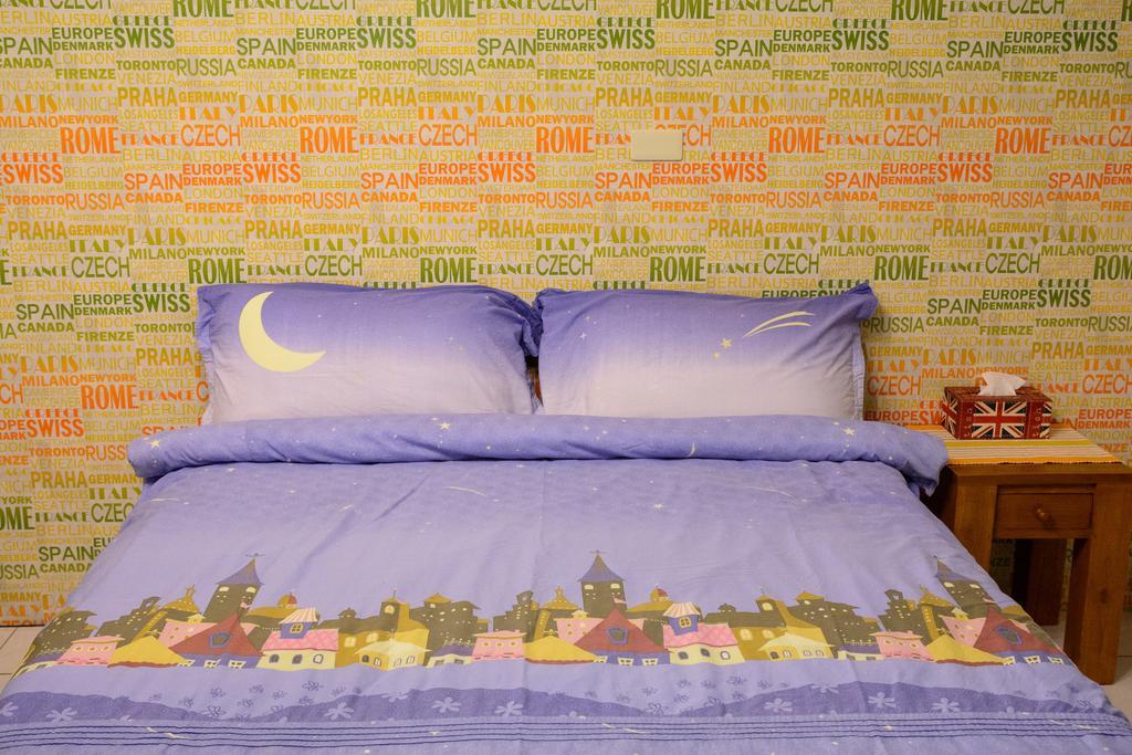 Play House Hotel Tainan Exterior photo