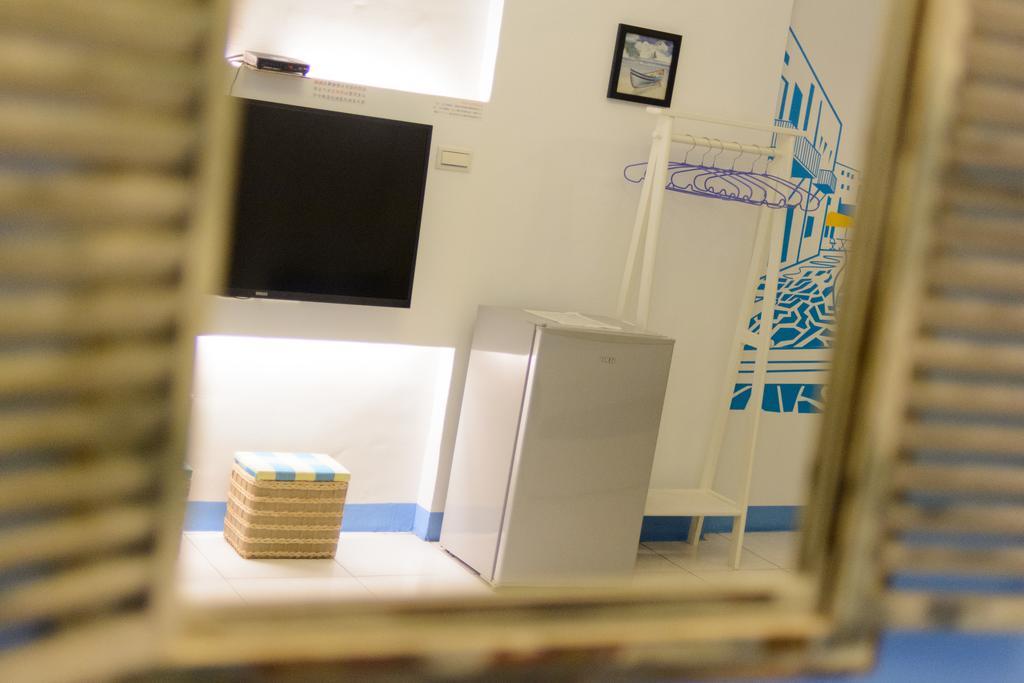 Play House Hotel Tainan Exterior photo